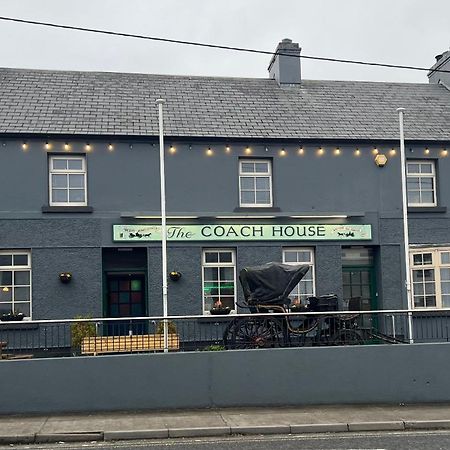 The Coach House Inn Moycullen Exterior photo
